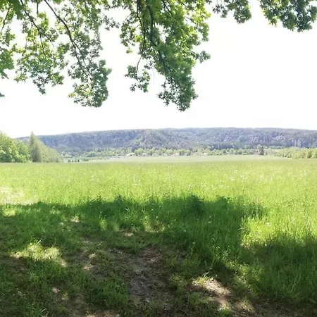 アパート Nerudova 245 Teplice nad Metují