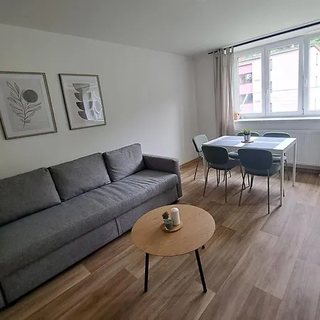 Nerudova Apartman *