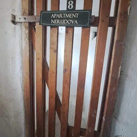 Nerudova 245 * Teplice nad Metují