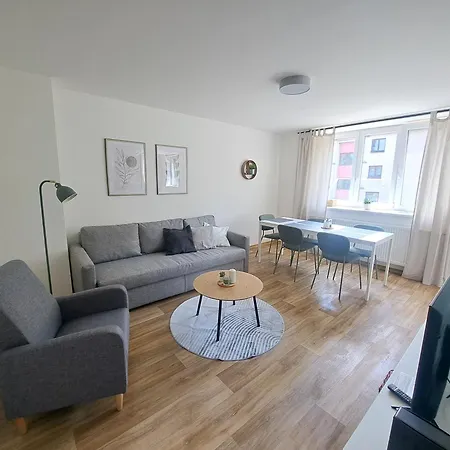 Nerudova 245 * Teplice nad Metují